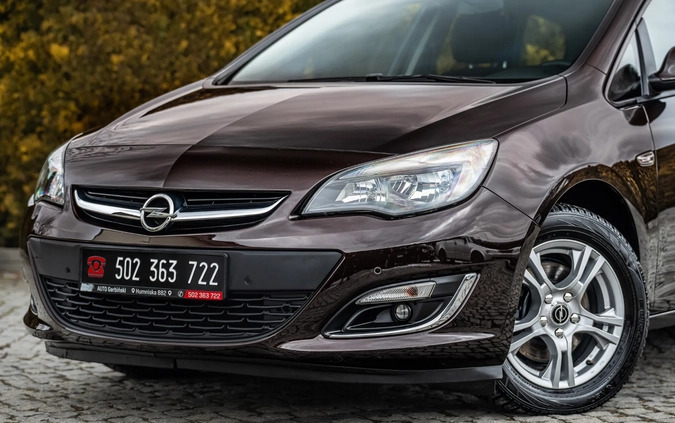 Opel Astra cena 31900 przebieg: 159000, rok produkcji 2014 z Brzozów małe 742